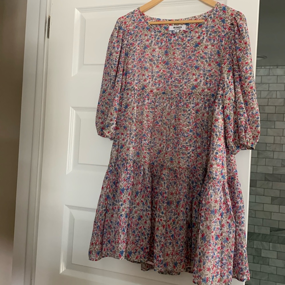 Adorable, light and comfortable summer dress, size Small